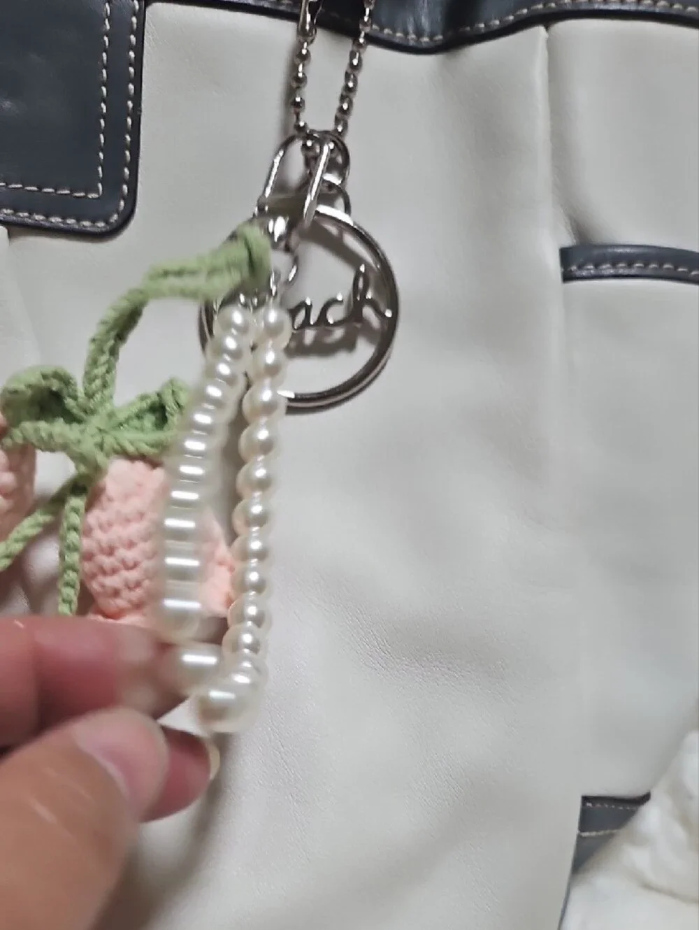 Source Unknown Pink Crochet Bell Flower Keychain with Green Stem and Pearl Beads